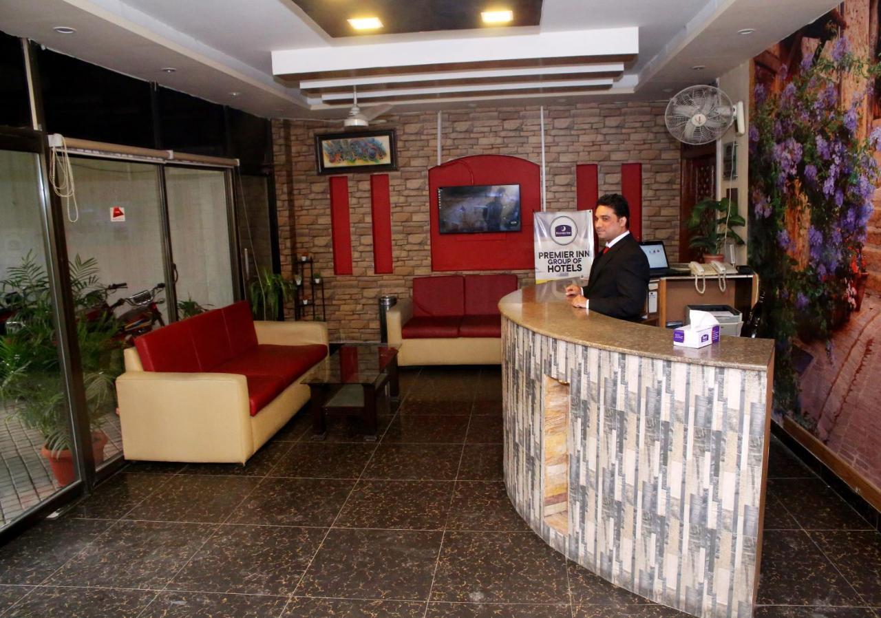 Premier Inn Mall לאהור מראה חיצוני תמונה