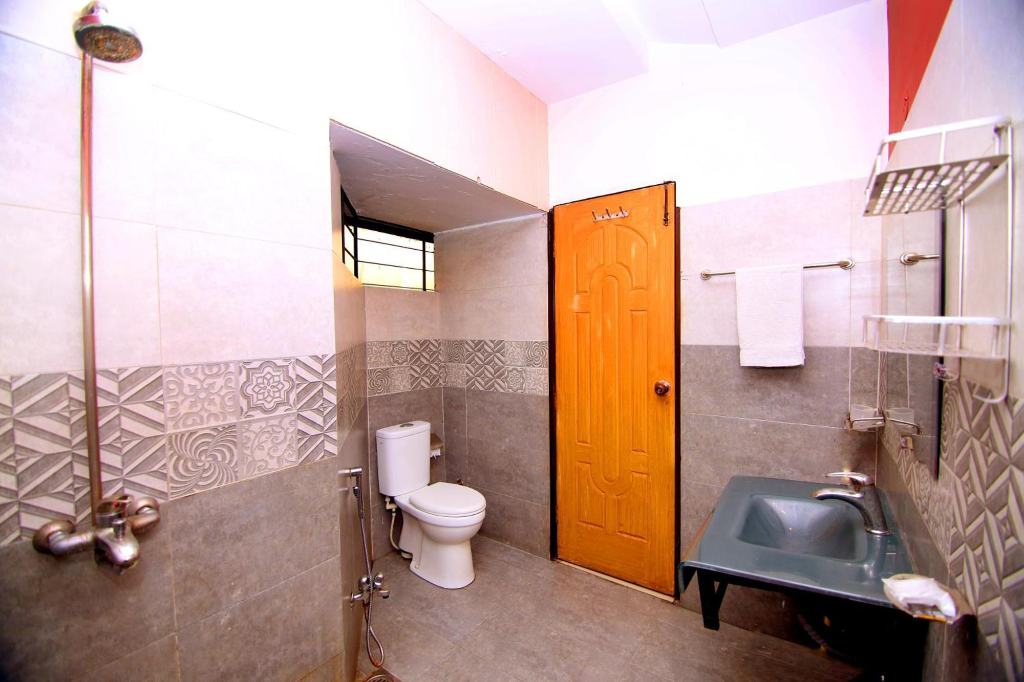 Premier Inn Mall לאהור מראה חיצוני תמונה