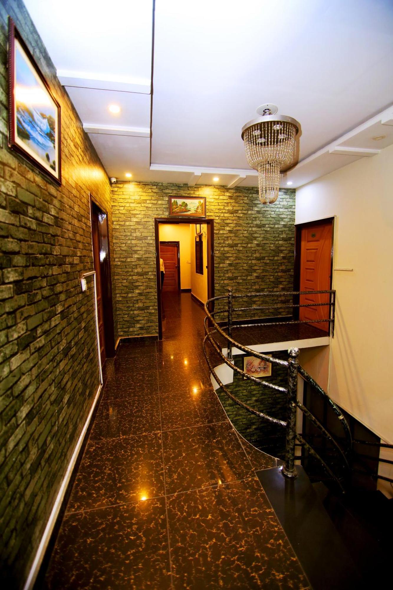 Premier Inn Mall לאהור מראה חיצוני תמונה